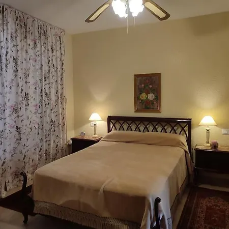 50meters 2 Bedrooms L Ug Parking L Ac L Wifi Apartment *